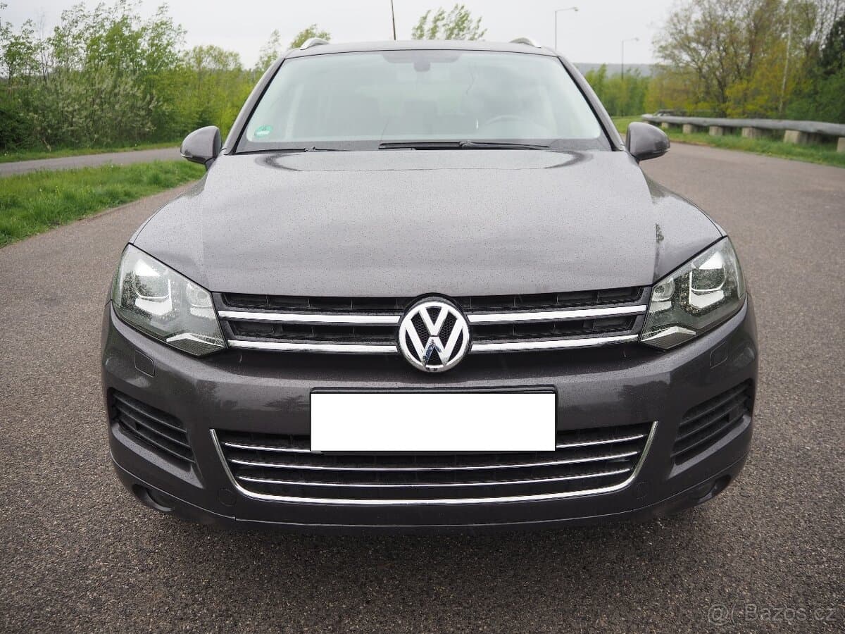 2012 Volkswagen TOUAREG - 2