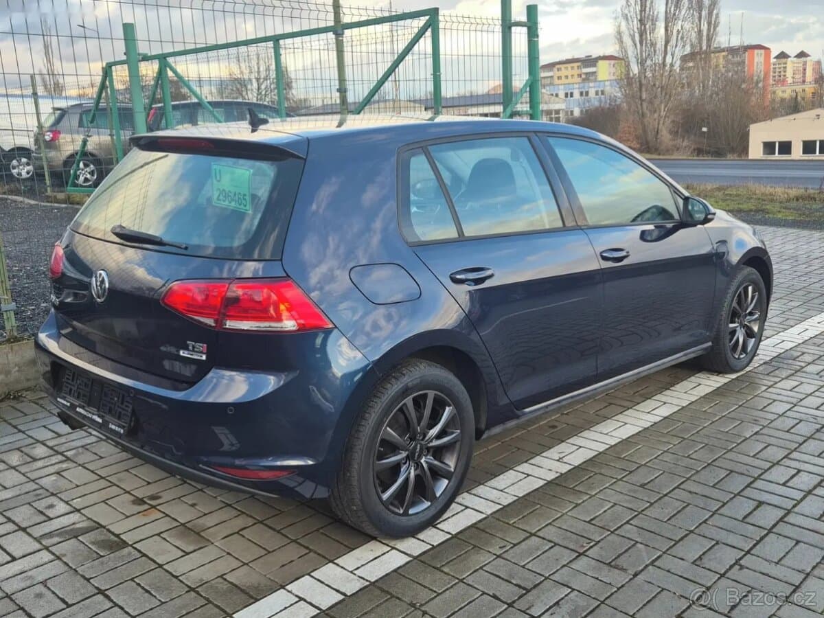 2014 Volkswagen GOLF - 2