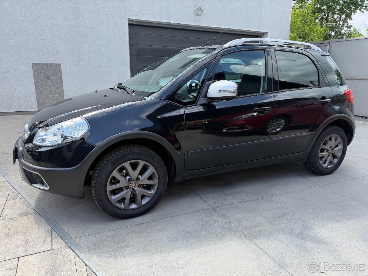 2013 Fiat SEDICI - 2