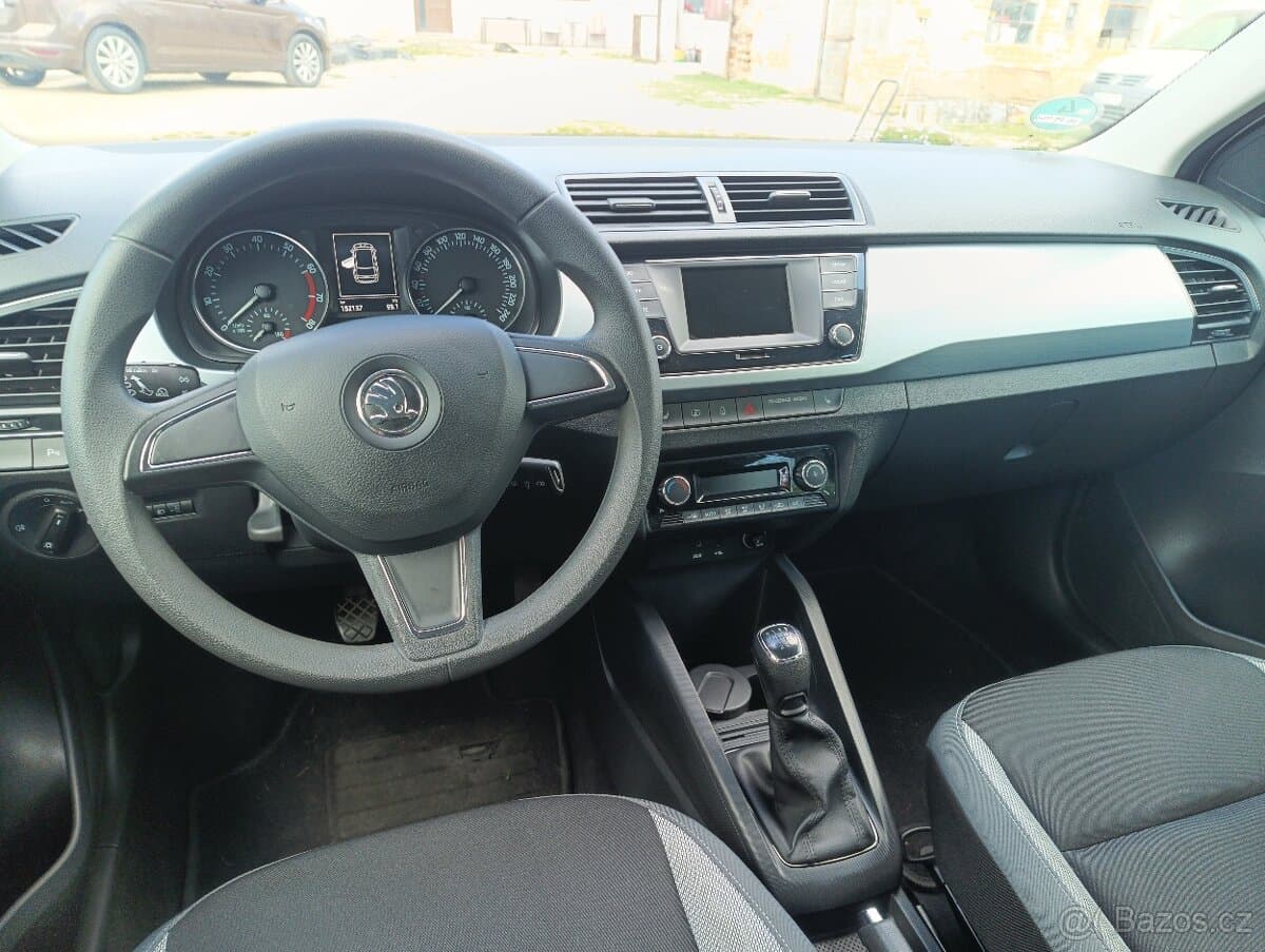 2015 Škoda FABIA - 2