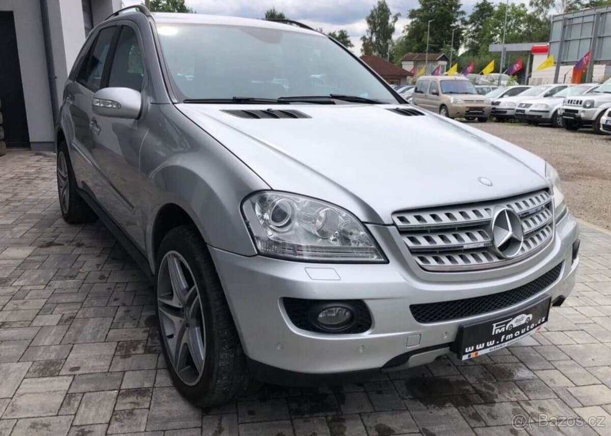 2009 Mercedes-Benz M-CLASS - 2