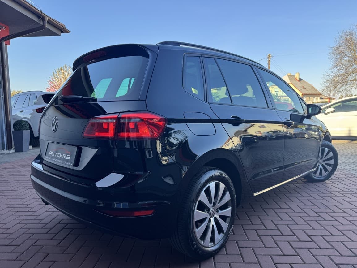 2015 Volkswagen GOLF - 2