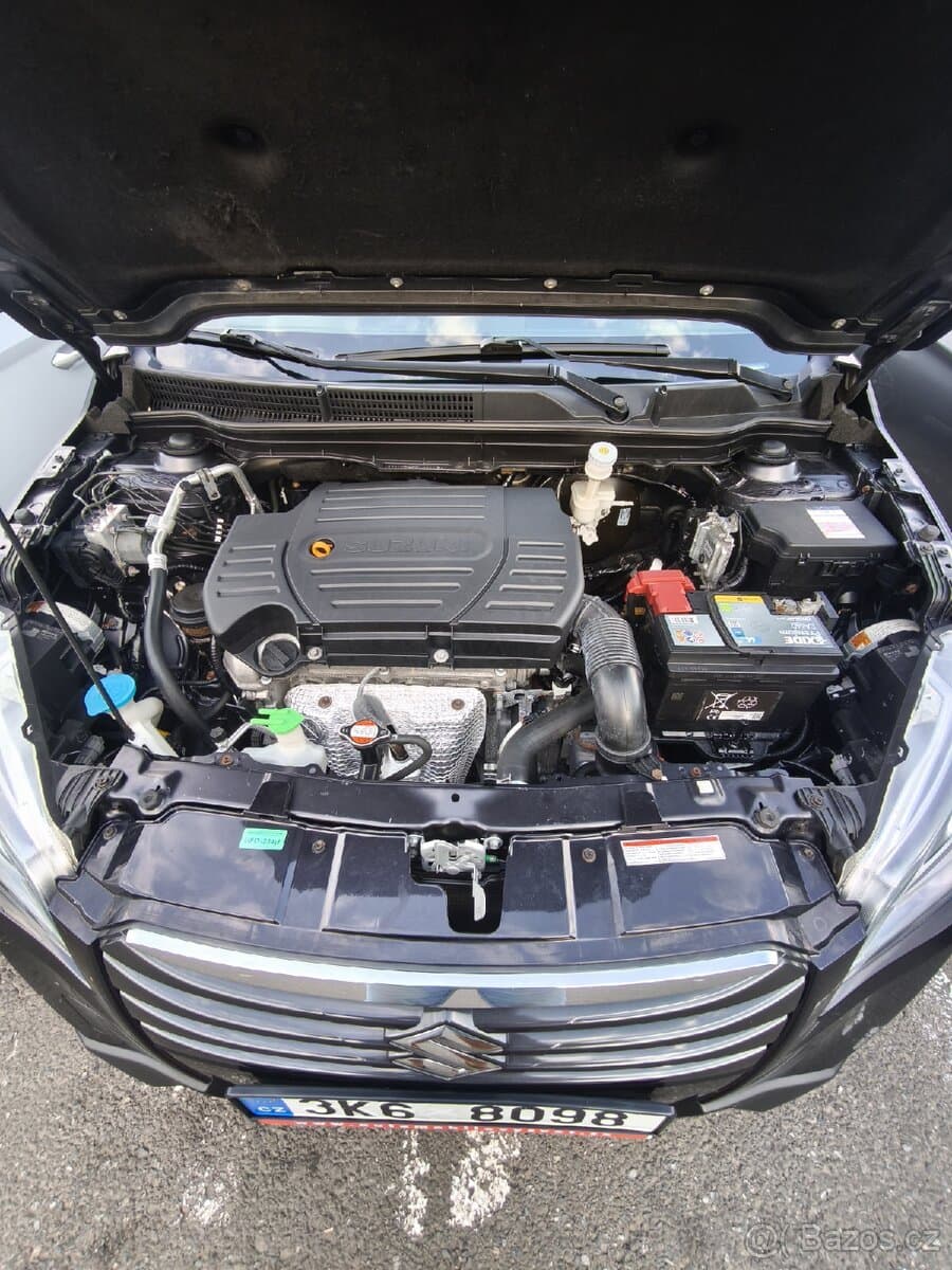 2015 Suzuki S-CROSS - 2