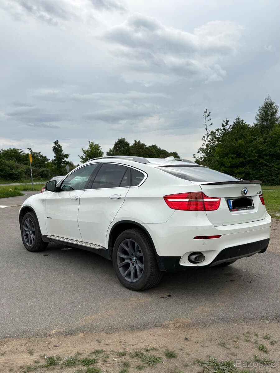 2010 BMW X6 - 2