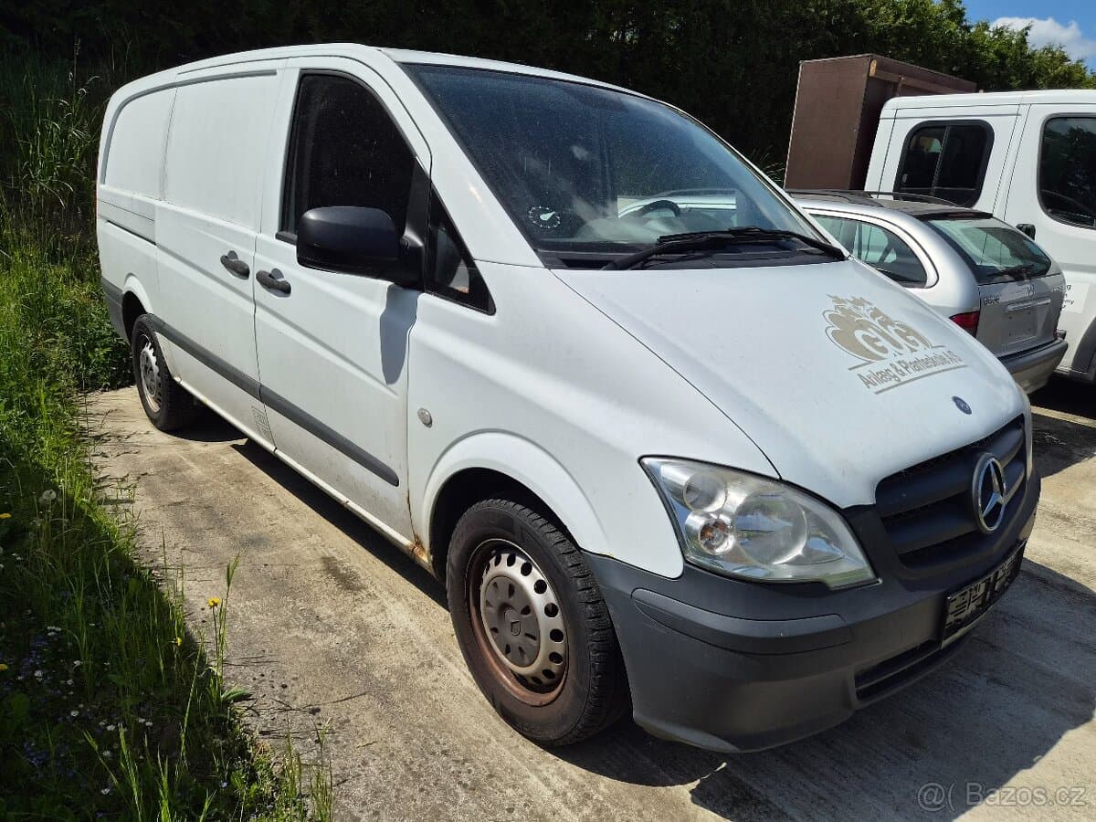 2011 Mercedes-Benz VITO - 2