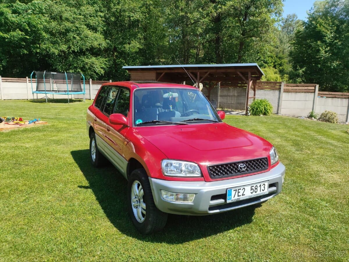 1997 Toyota RAV4 - 2