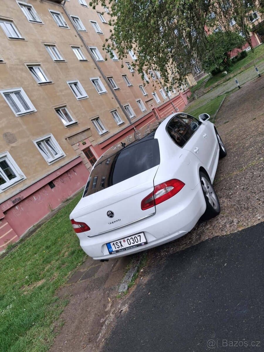 2010 Škoda SUPERB - 2