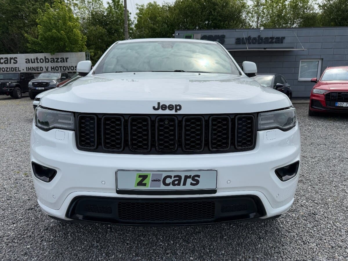 2018 Jeep CHEROKEE - 2