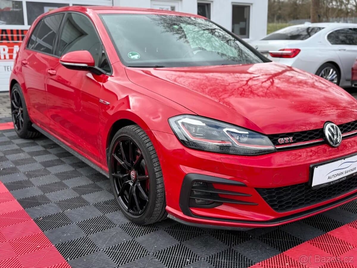 2016 Volkswagen GOLF - 2