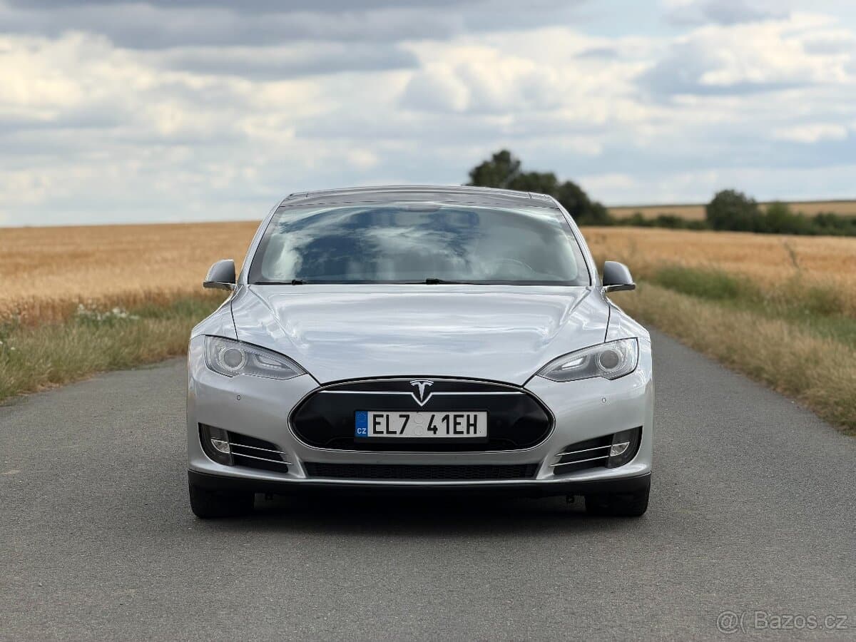 2013 Tesla MODEL S - 2