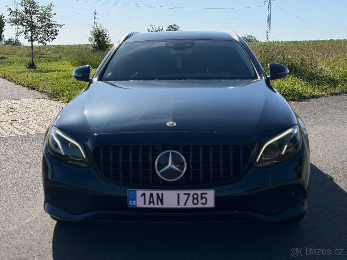2017 Mercedes-Benz OSTATNÍ - 2