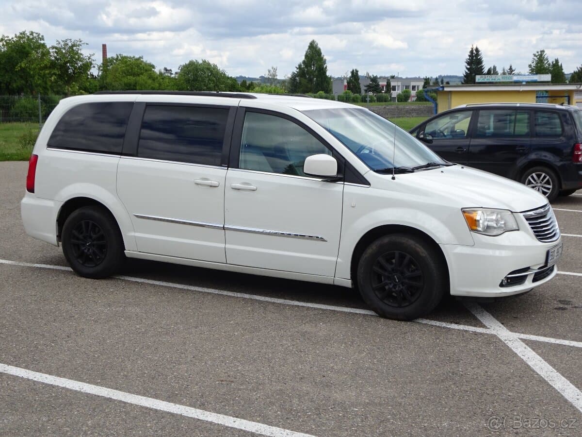2013 Chrysler OSTATNÍ - 2