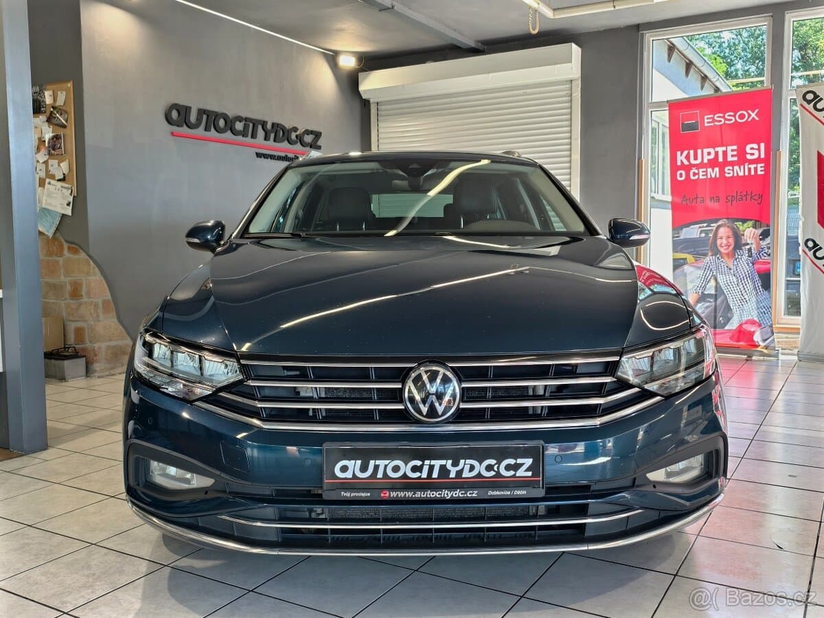 2020 Volkswagen PASSAT - 2