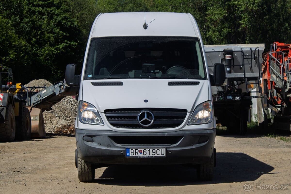 2012 Mercedes-Benz SPRINTER - 2