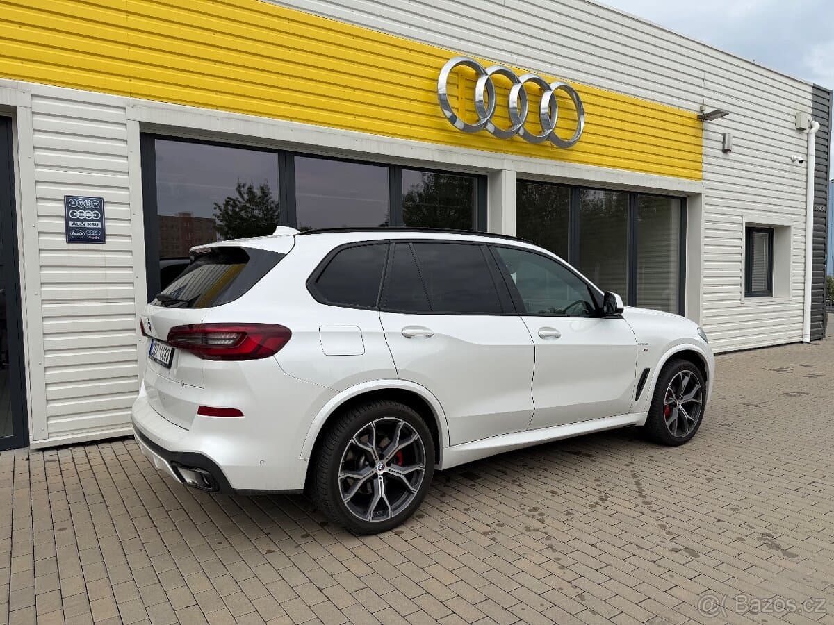 2022 BMW X5 - 2