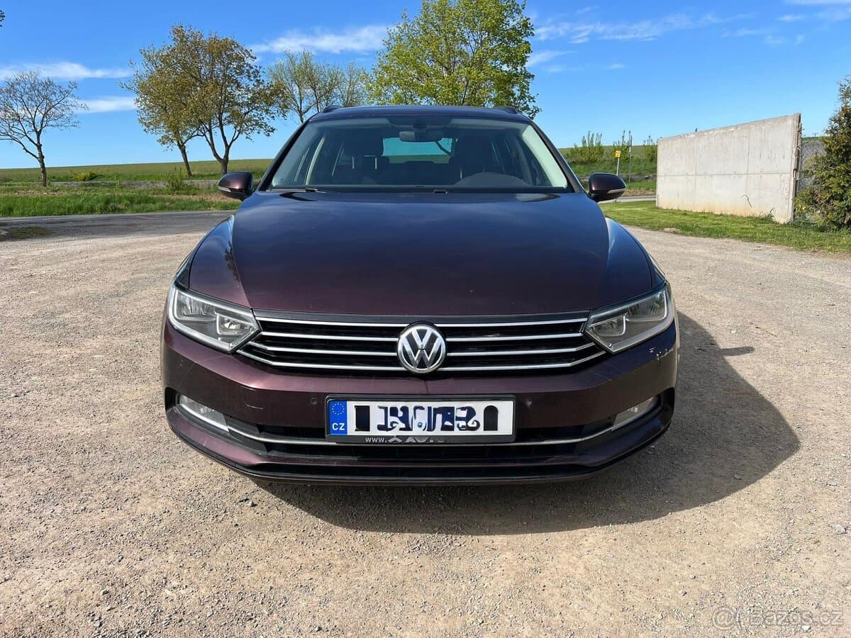 2015 Volkswagen PASSAT - 2