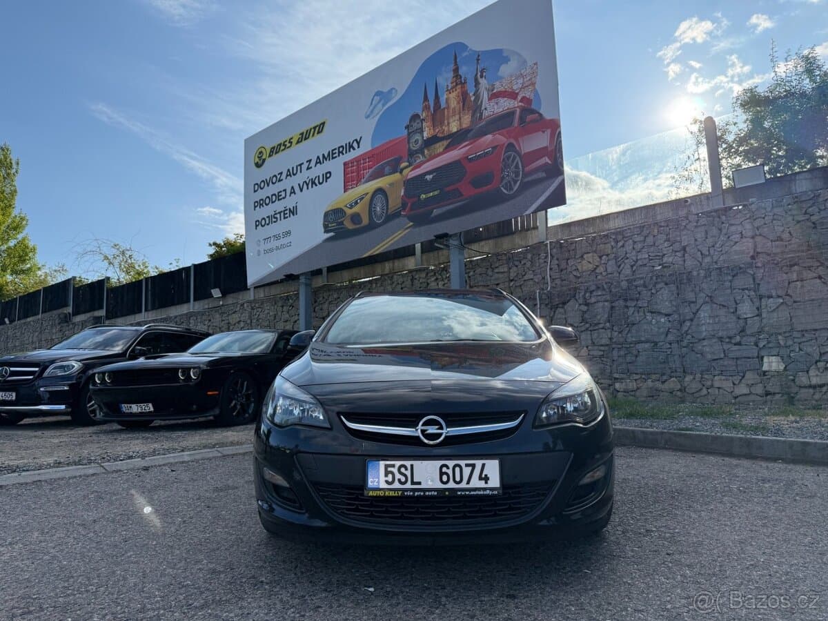 2013 Opel ASTRA - 2