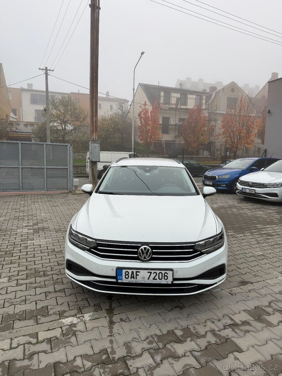 2020 Volkswagen PASSAT - 2