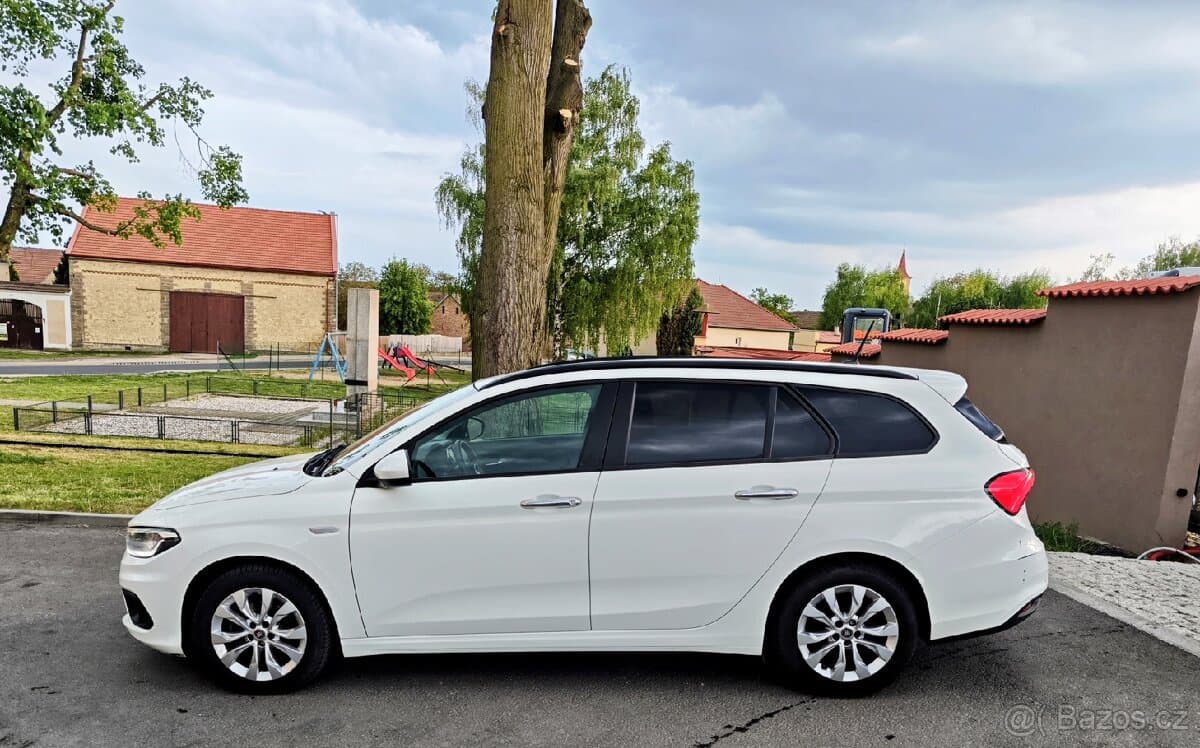 2017 Fiat TIPO - 2