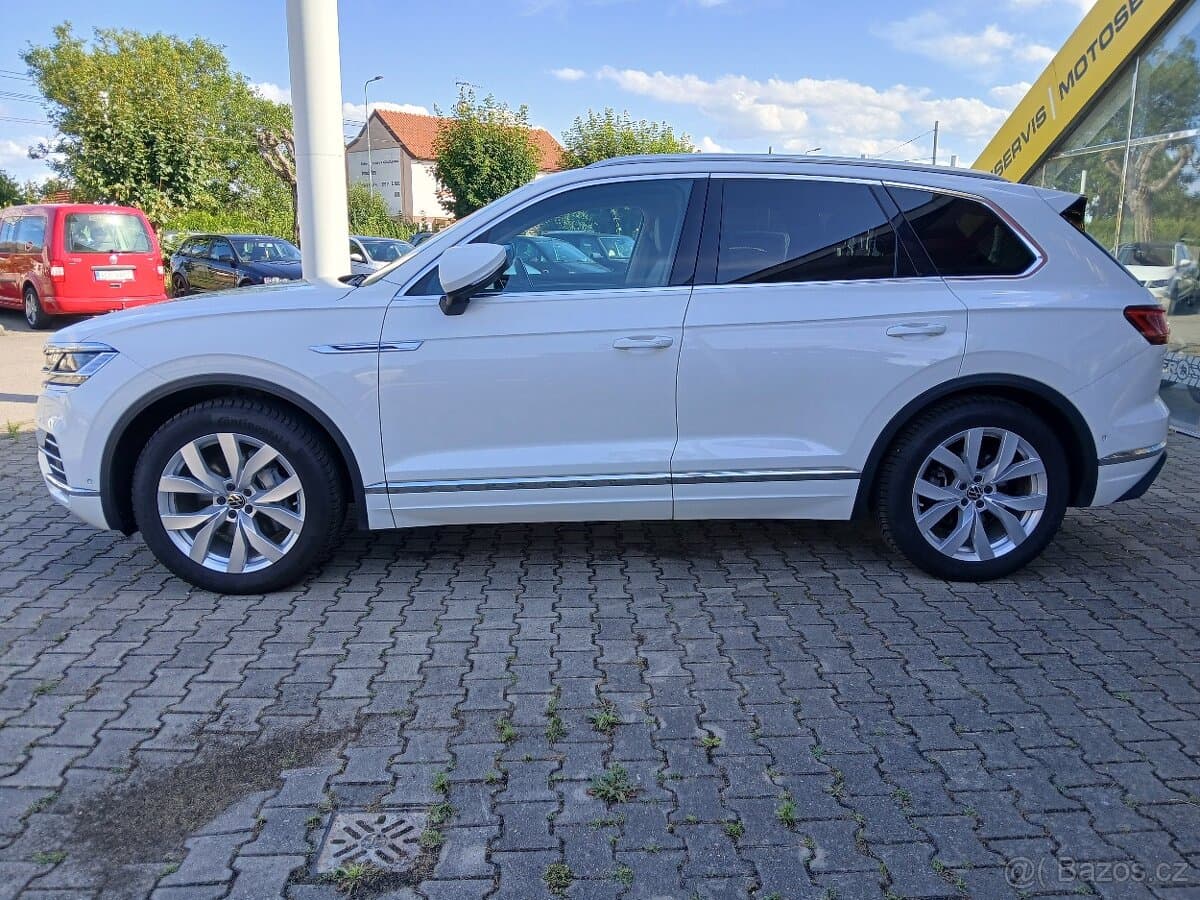 2020 Volkswagen TOUAREG - 2