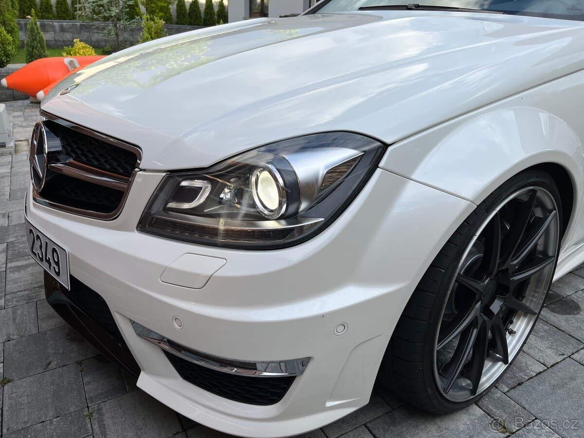 2011 Mercedes-Benz OSTATNÍ - 2