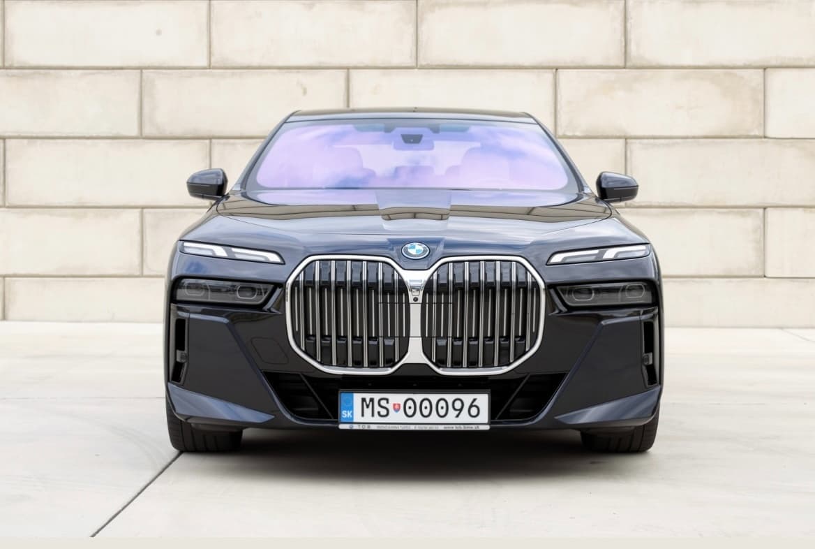 2023 BMW OSTATNÍ - 2