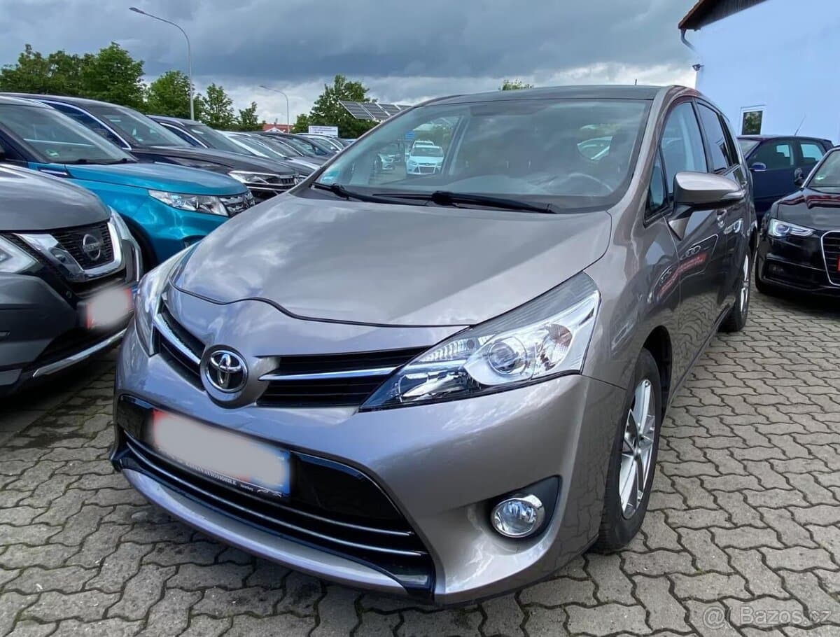 2015 Toyota VERSO - 2