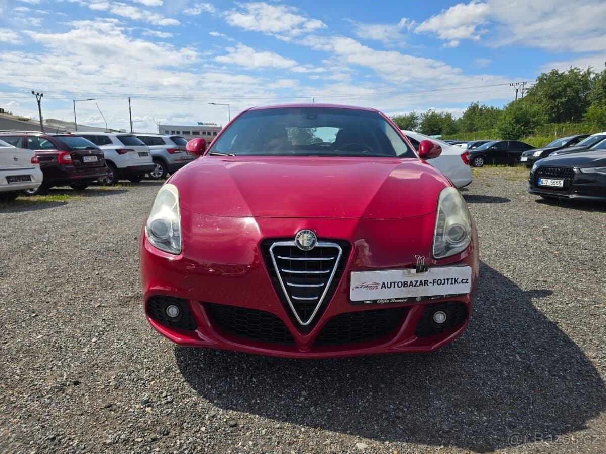 2011 Alfa Romeo GIULIETTA - 2