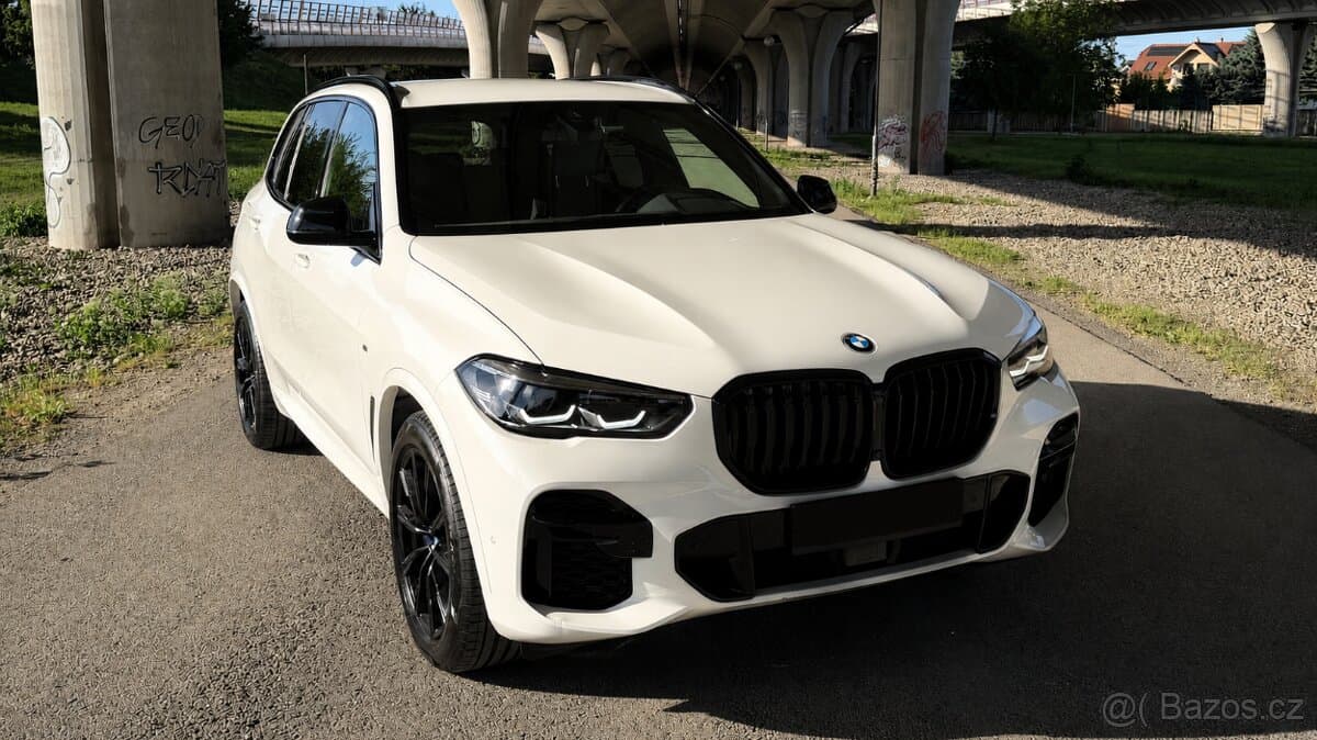 2023 BMW X5 - 2