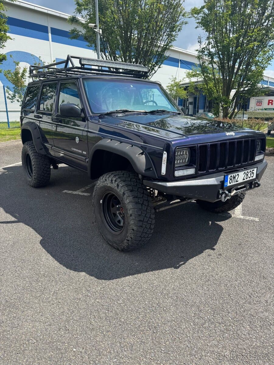 1998 Jeep CHEROKEE - 2