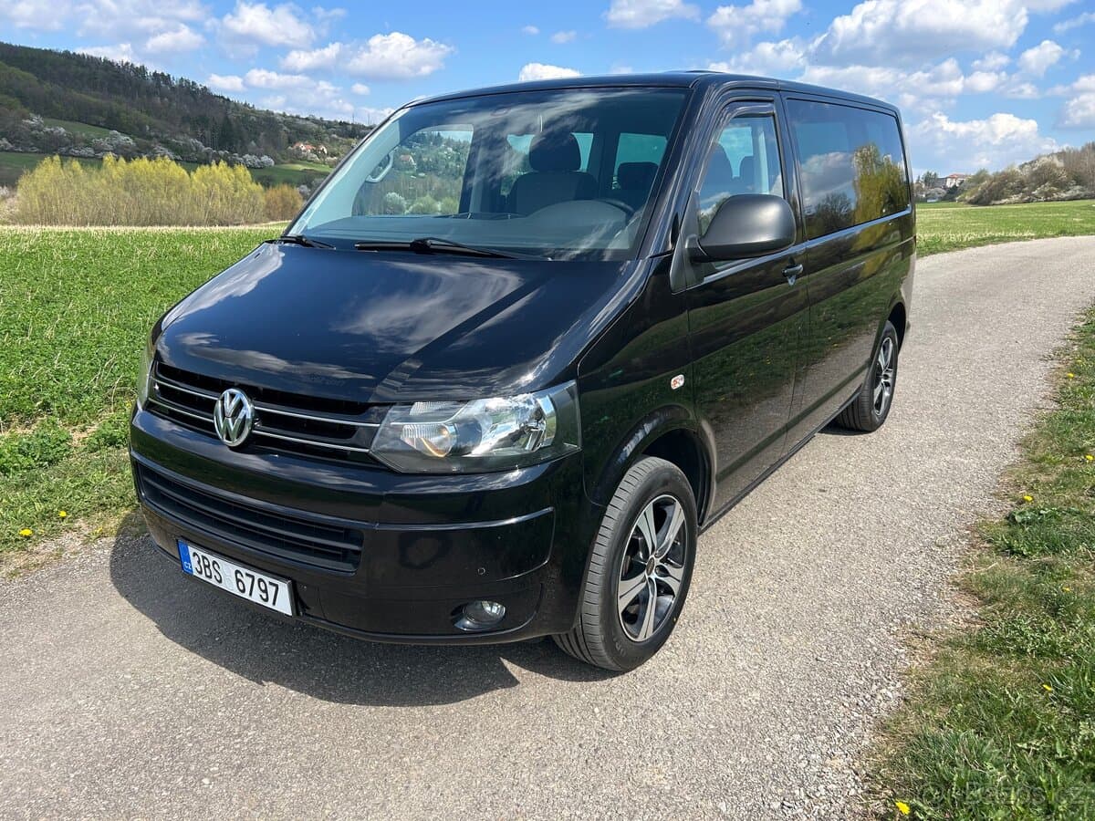 2012 Volkswagen MULTIVAN - 2