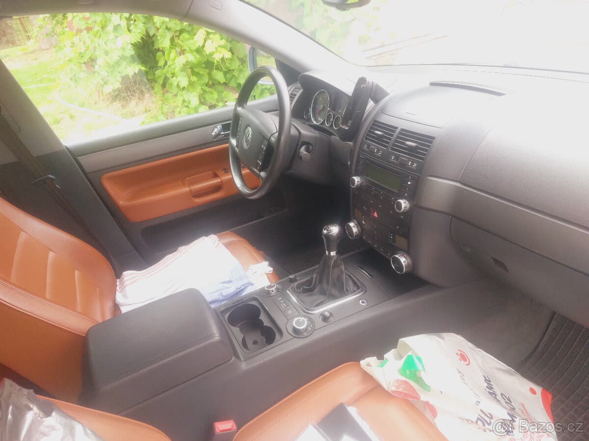 2004 Volkswagen TOUAREG - 2
