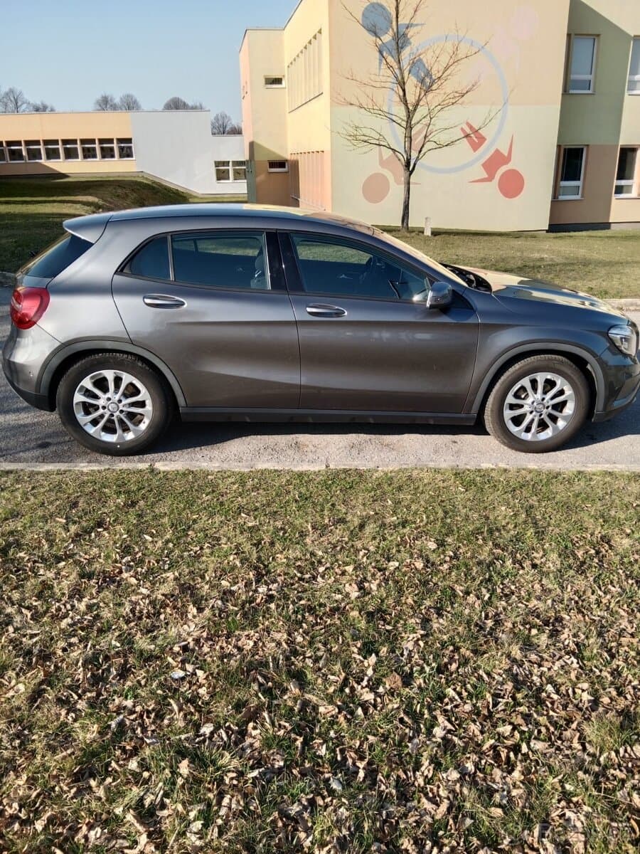2017 Mercedes-Benz GLA - 2