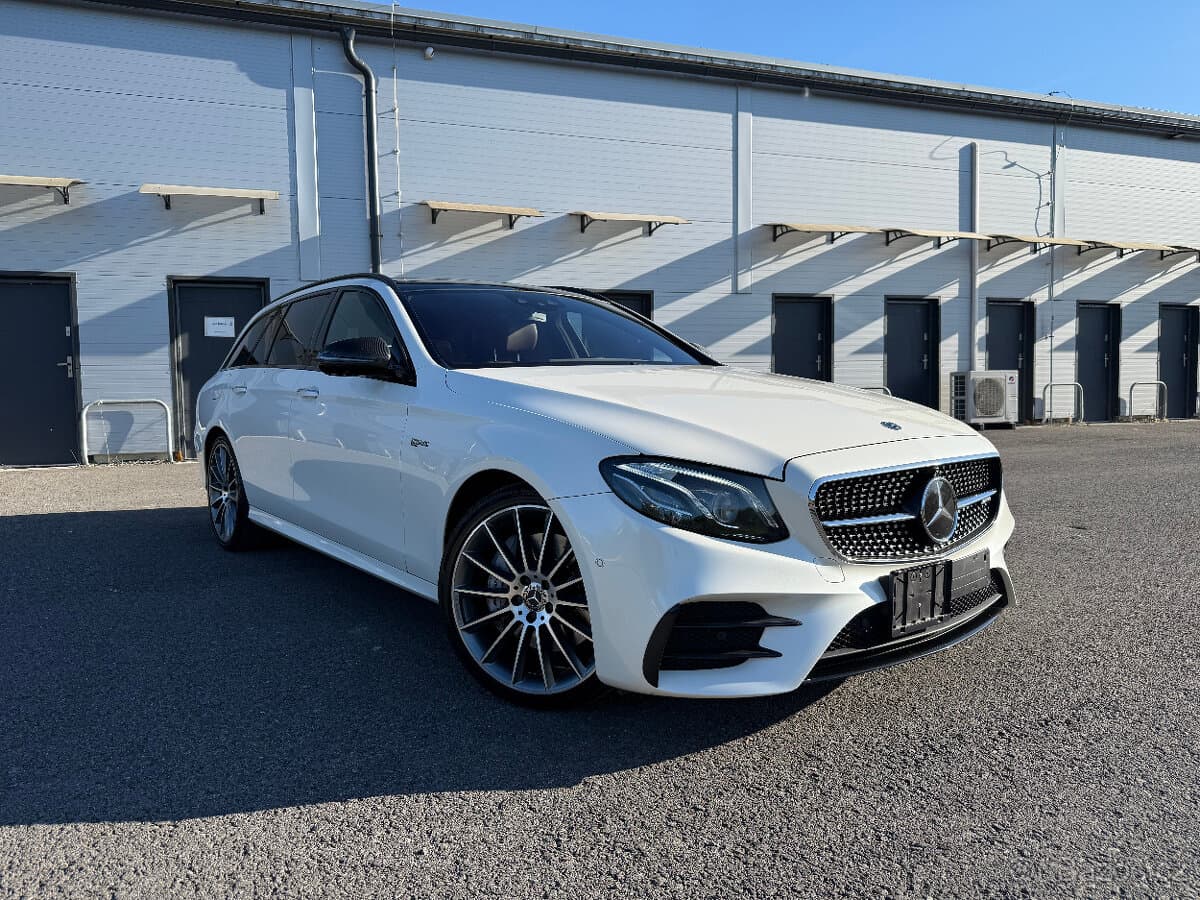 2017 Mercedes-Benz OSTATNÍ - 2