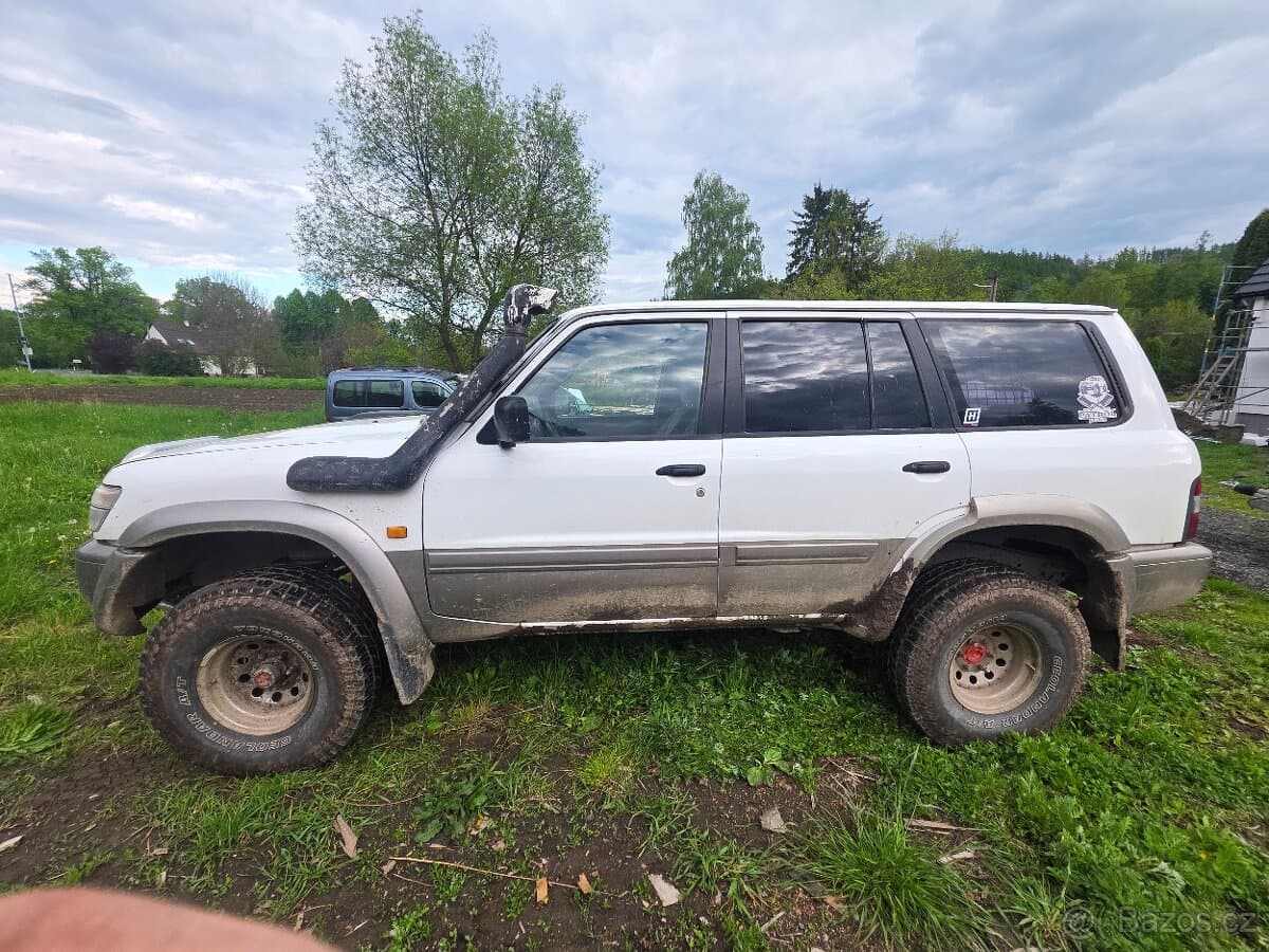 Nissan PATROL - 2