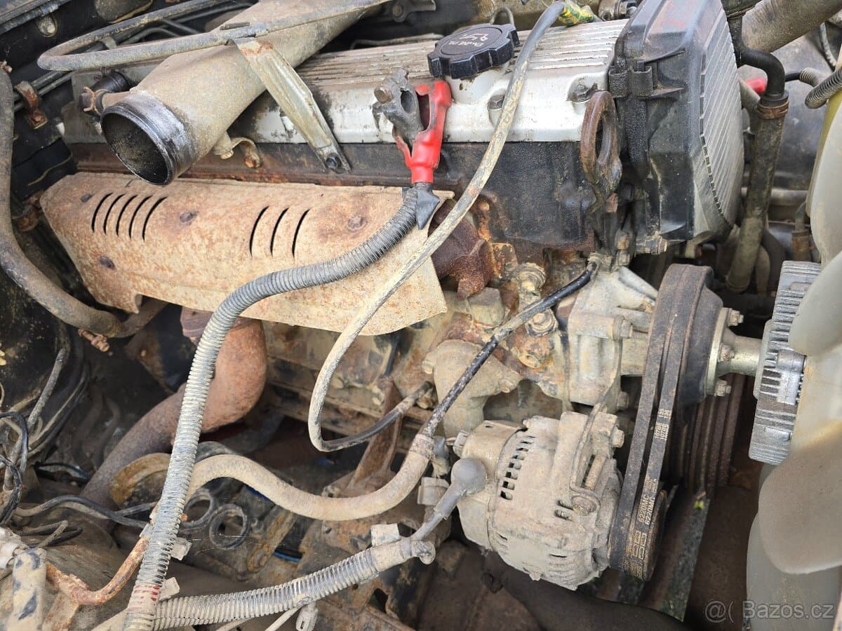 Toyota LAND CRUISER - 2