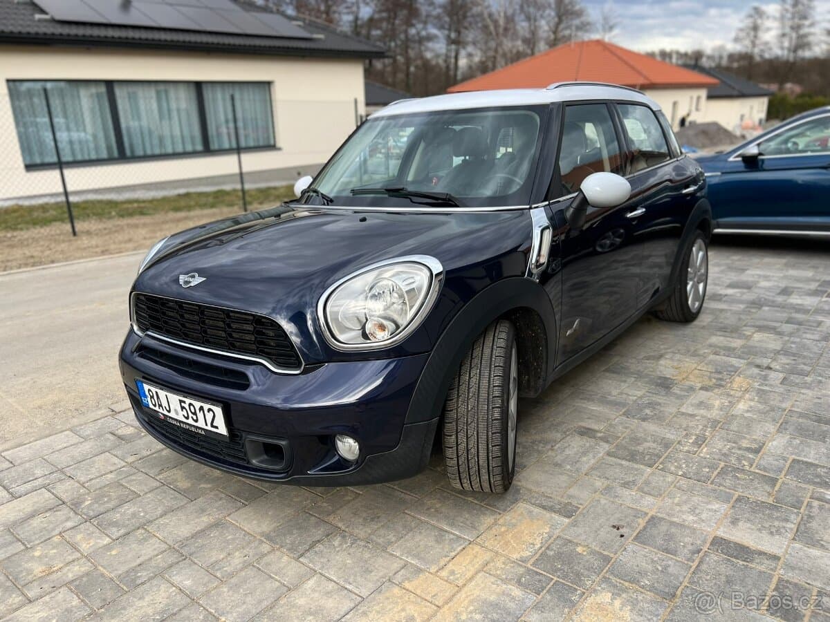 2011 Mini COUNTRYMAN - 2