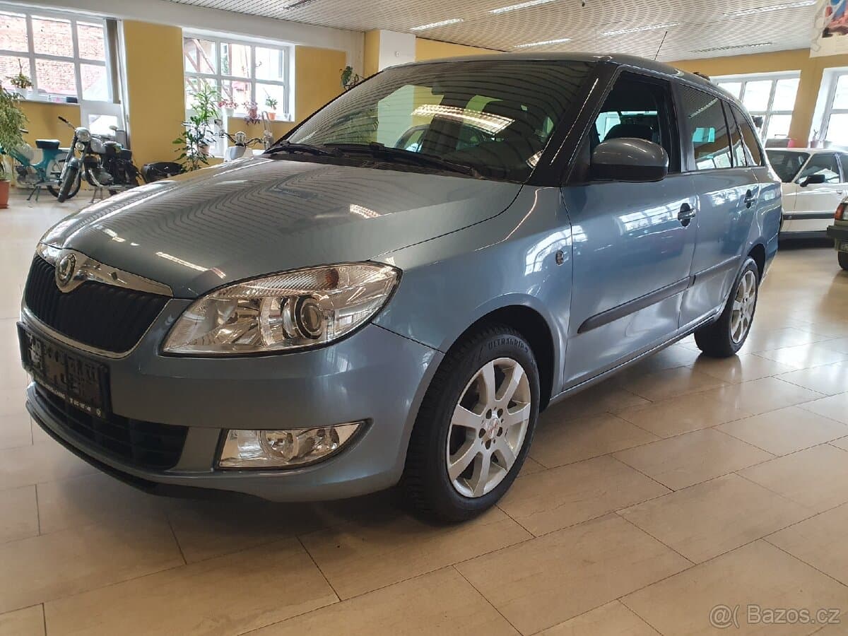 2010 Škoda FABIA - 2