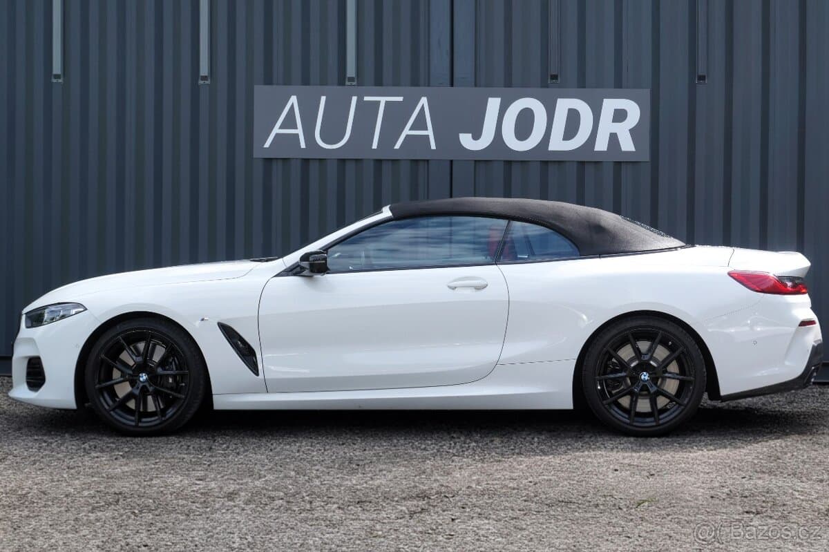 2023 BMW M8 - 2