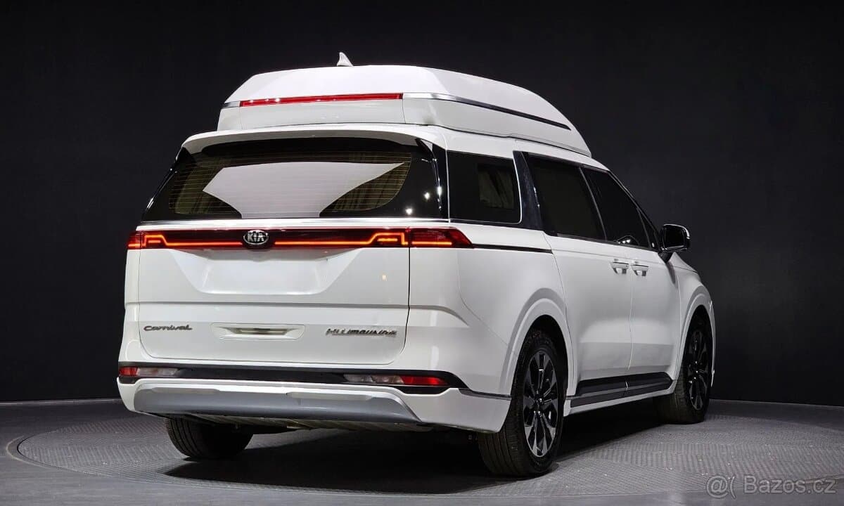 2021 Kia CARNIVAL - 2