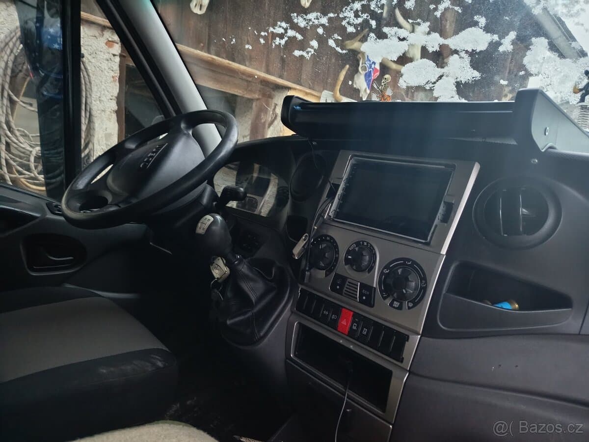 2011 Iveco OSTATNÍ - 2
