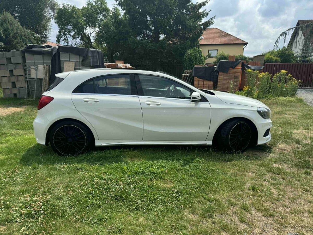 2015 Mercedes-Benz OSTATNÍ - 2
