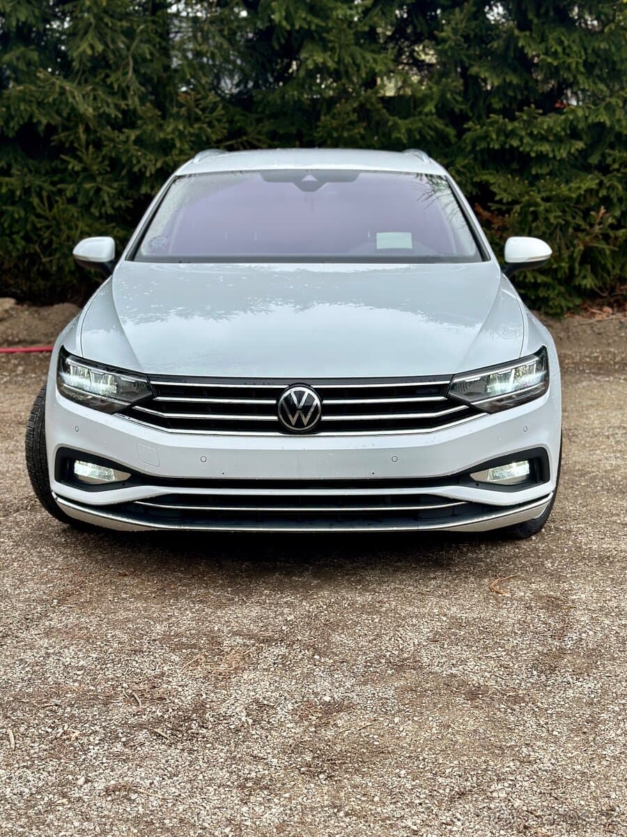 2021 Volkswagen PASSAT - 2
