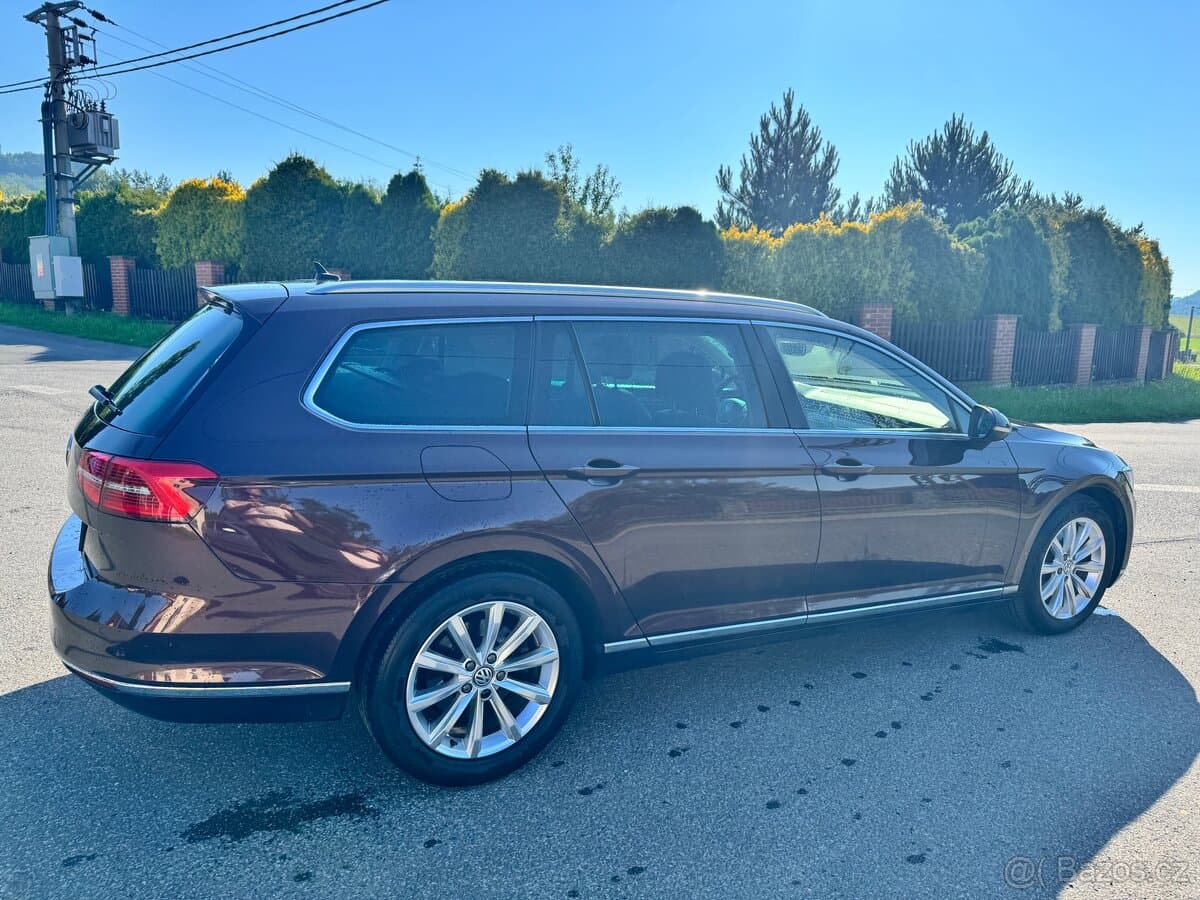 2015 Volkswagen PASSAT - 2