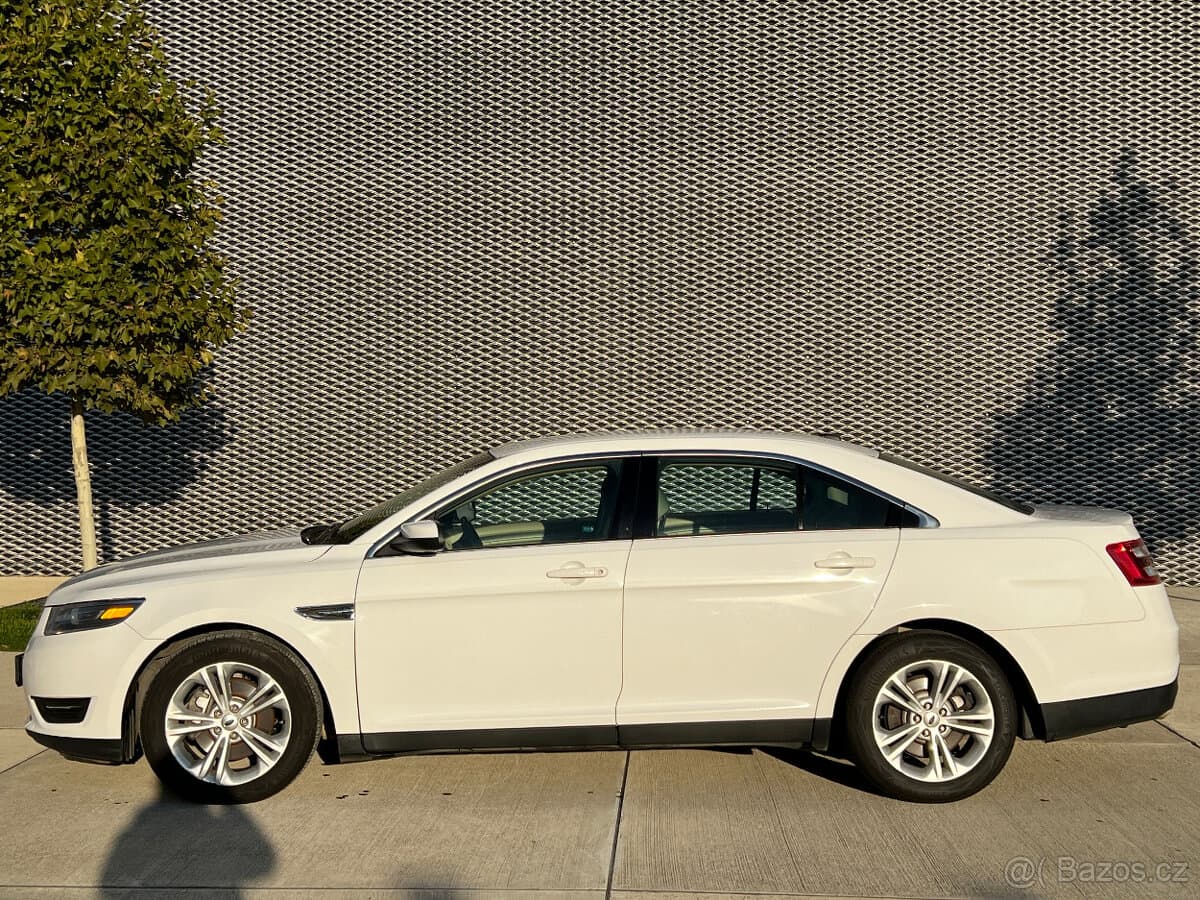 2015 Ford OSTATNÍ - 2