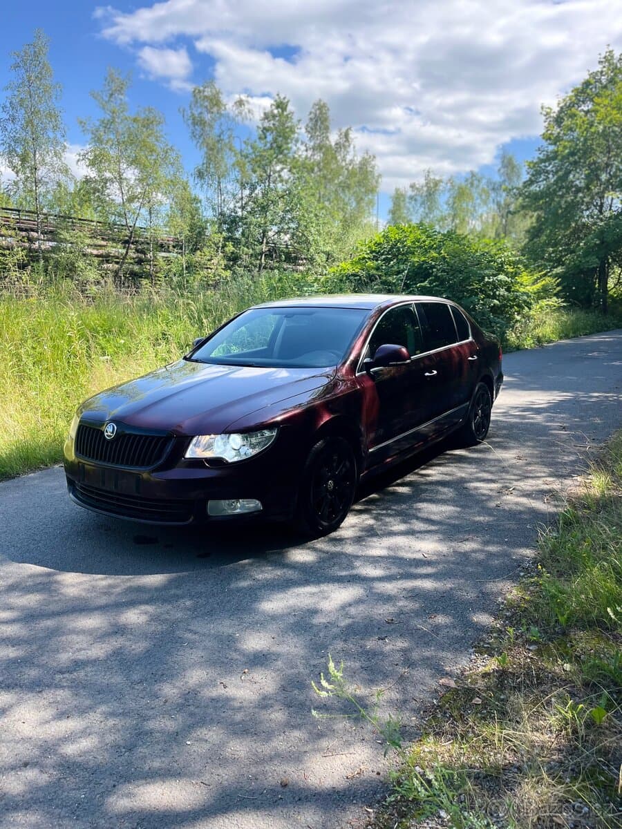 Škoda SUPERB - 2
