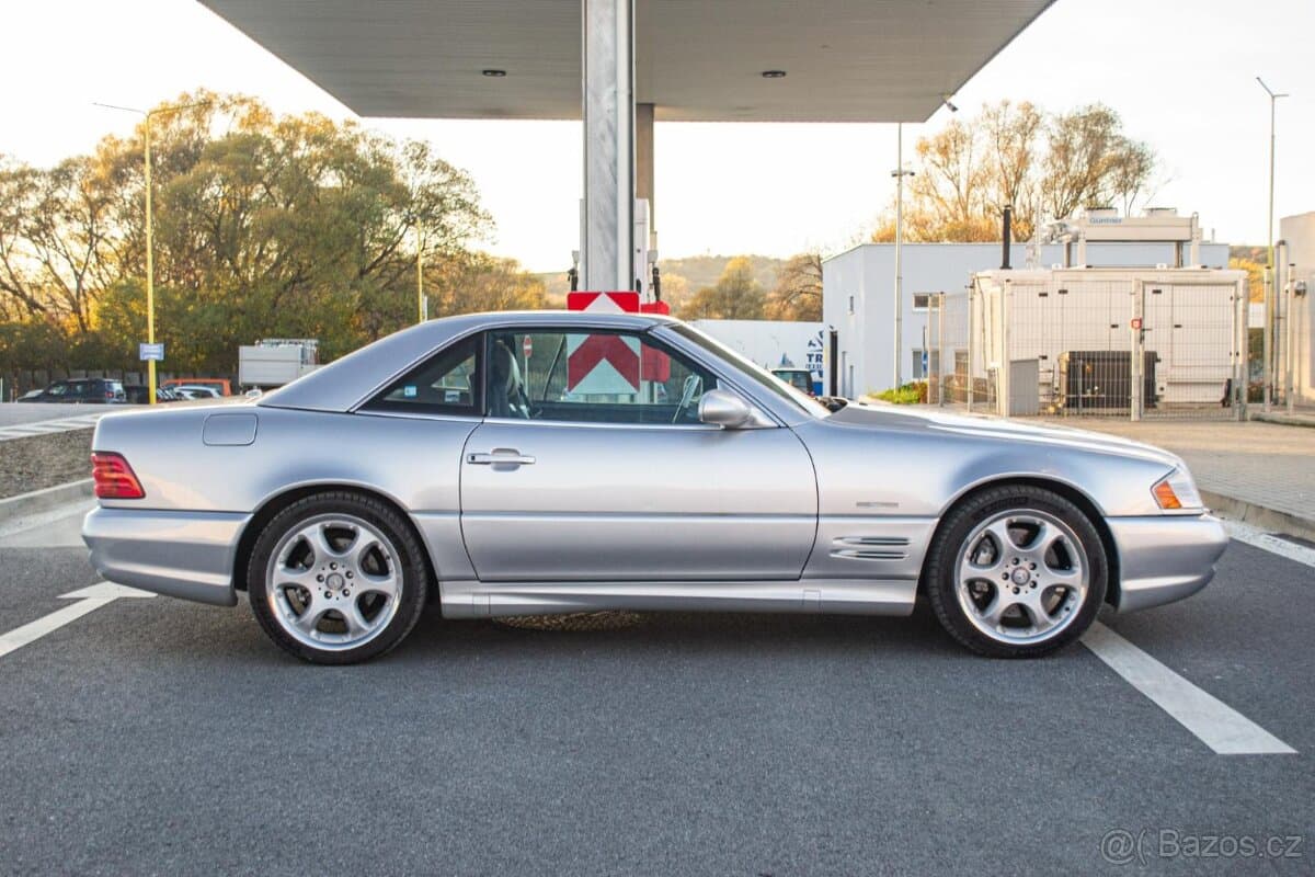 2002 Mercedes-Benz SL - 2