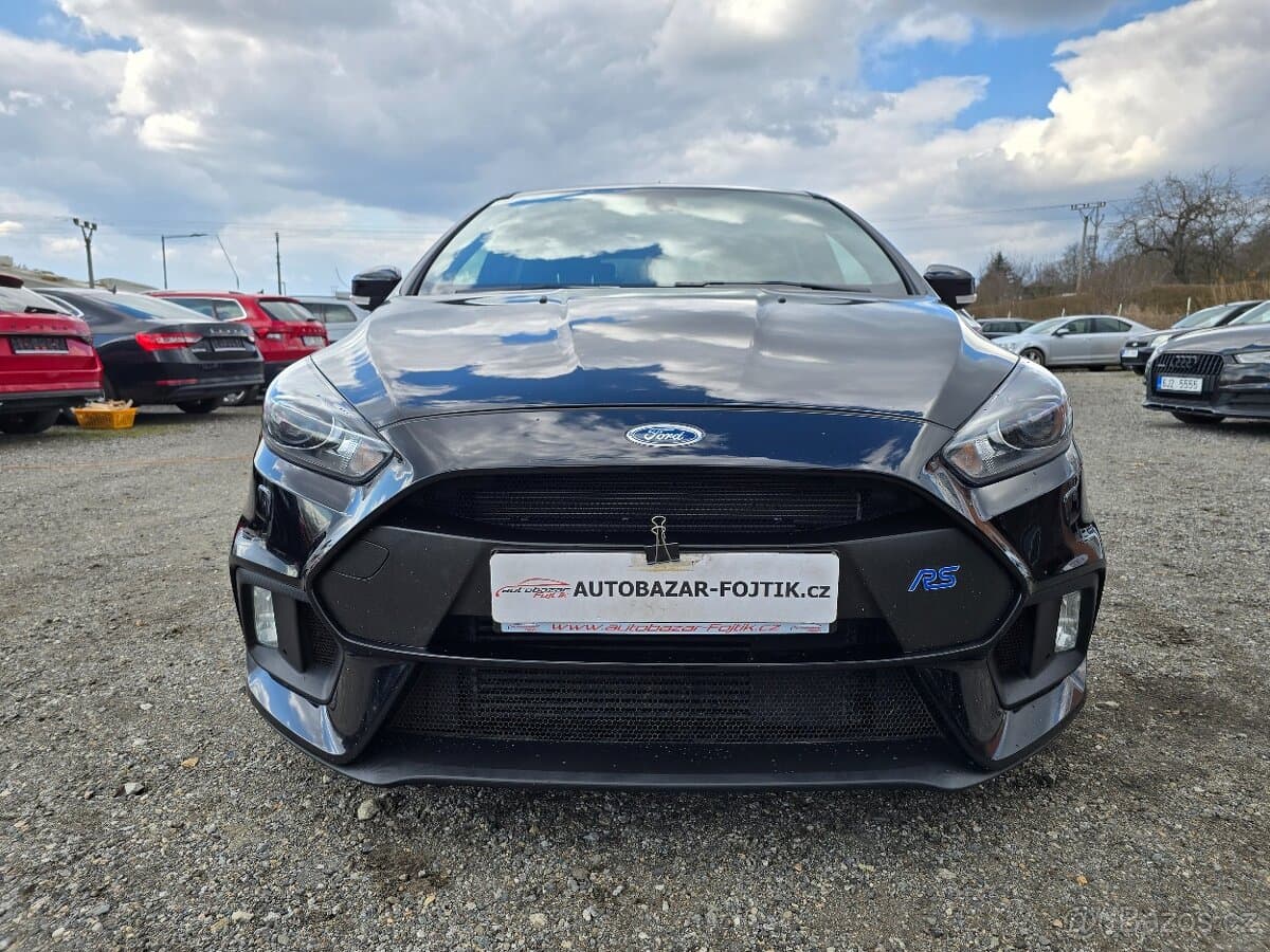 2017 Ford FOCUS - 2