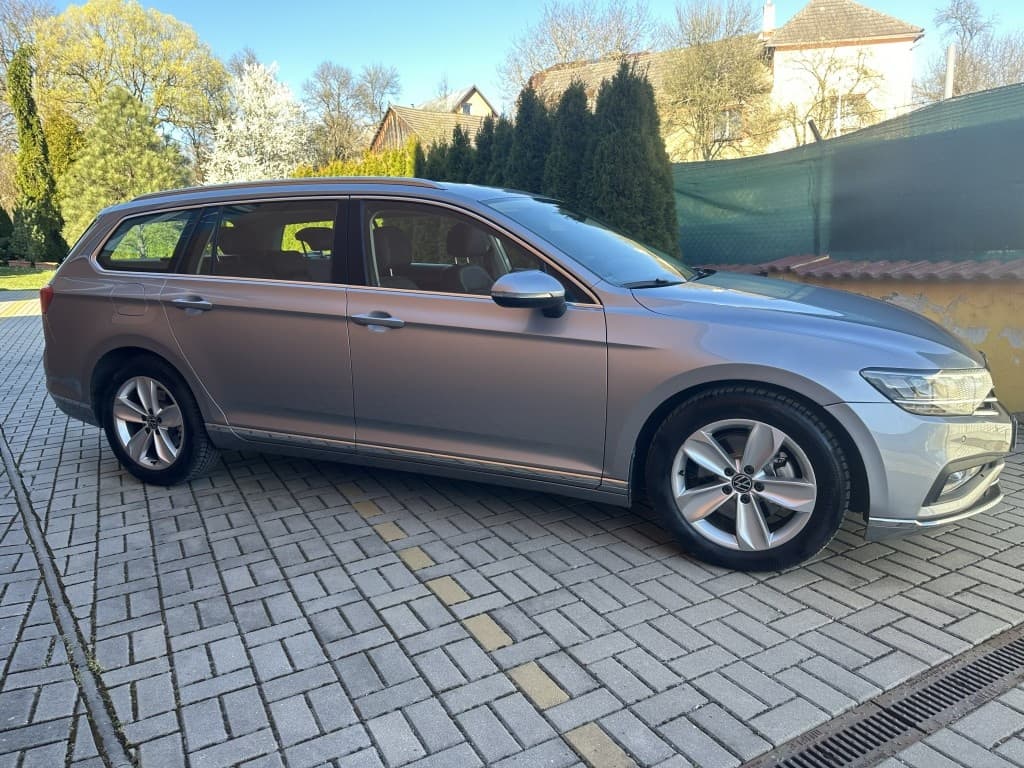 2021 Volkswagen PASSAT - 2