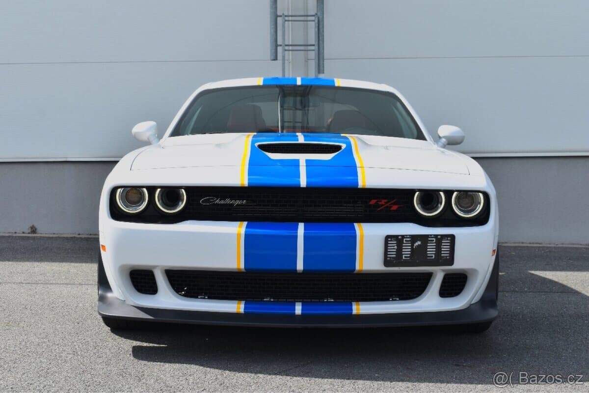 2020 Dodge CHALLENGER - 2